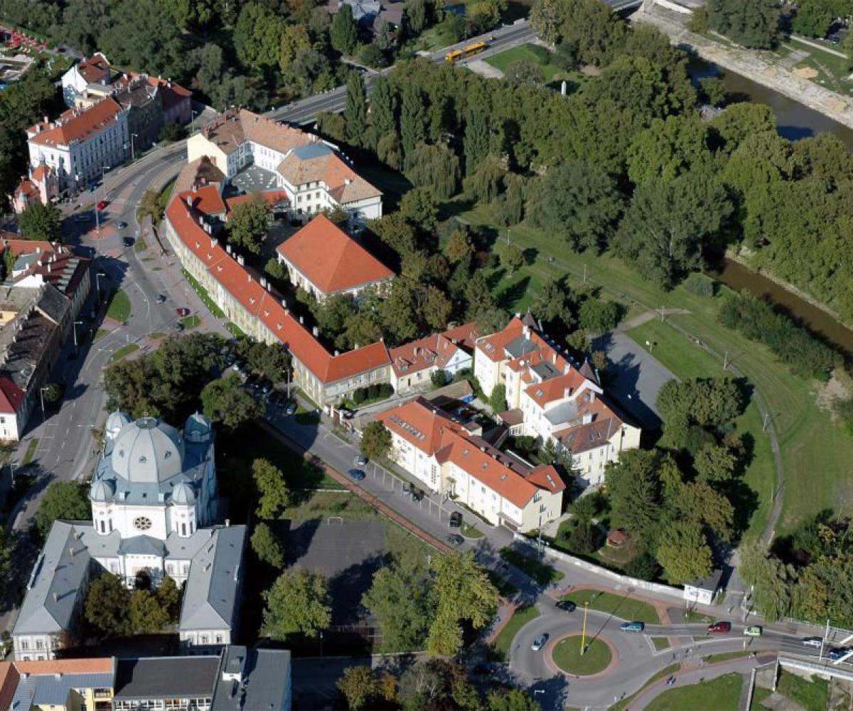Szeretetházzal fejeződött be a Győri Evangélikus Egyházközség 9 ütemből álló korszerűsítése