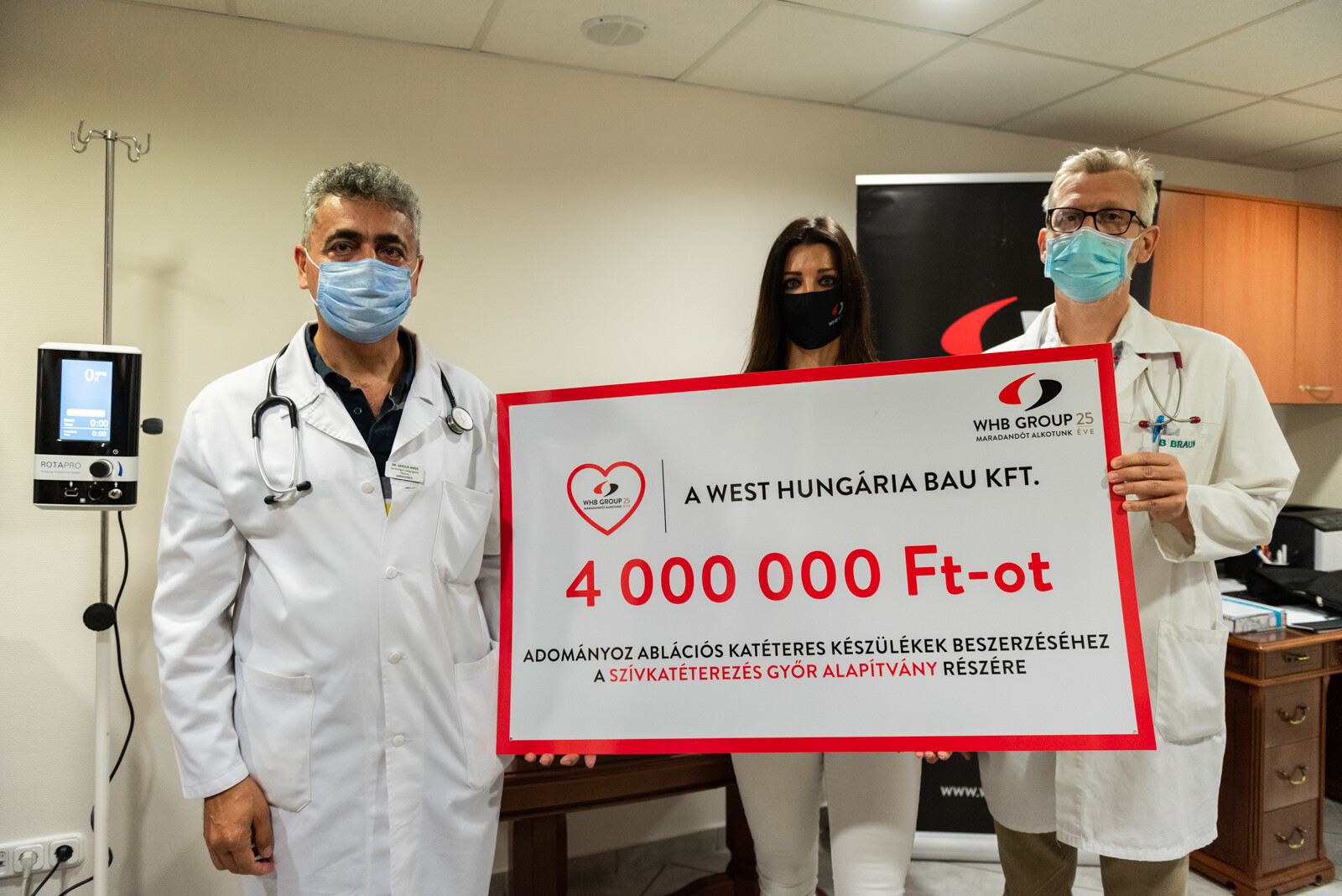 Életmentő készülékhez jutott a győri kórház a WHB támogatásának köszönhetően